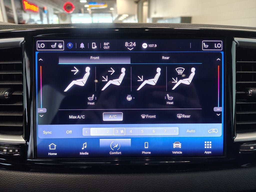 2024 Chrysler Pacifica Touring L