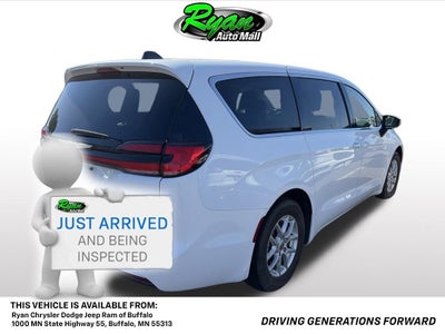 2023 Chrysler Pacifica Touring L