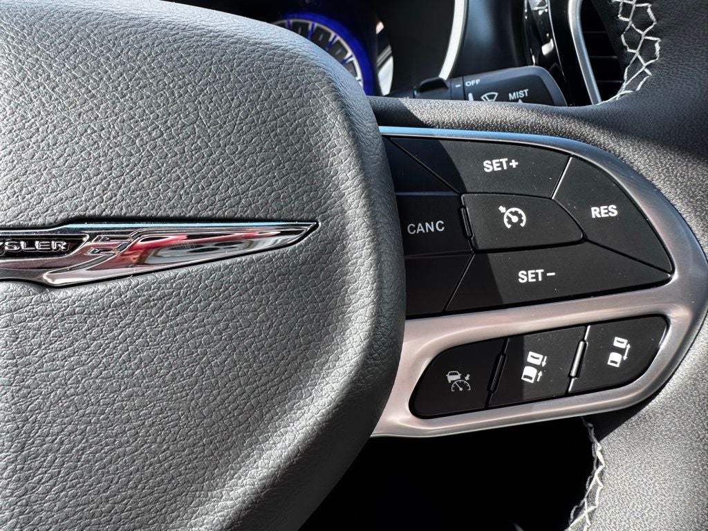 2026 Chrysler Voyager LX