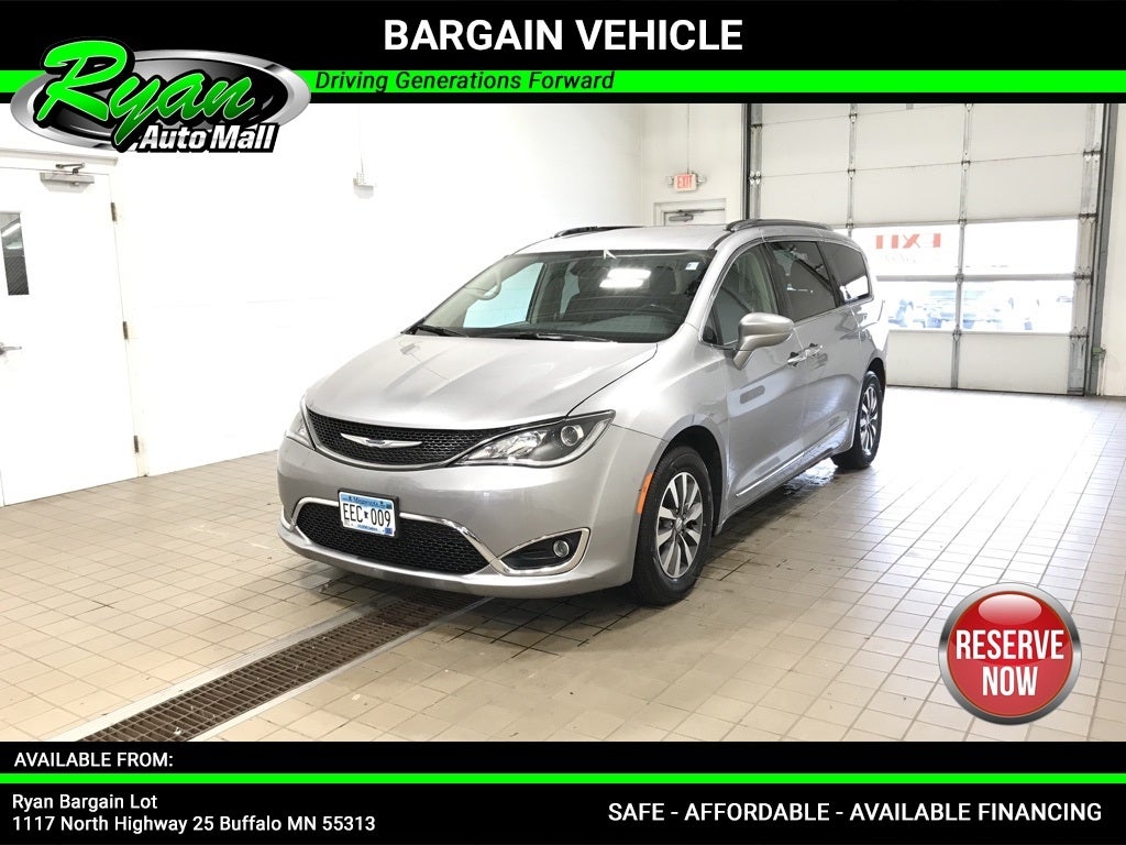 Used 2020 Chrysler Pacifica Touring L Plus with VIN 2C4RC1EG2LR135453 for sale in Buffalo, Minnesota