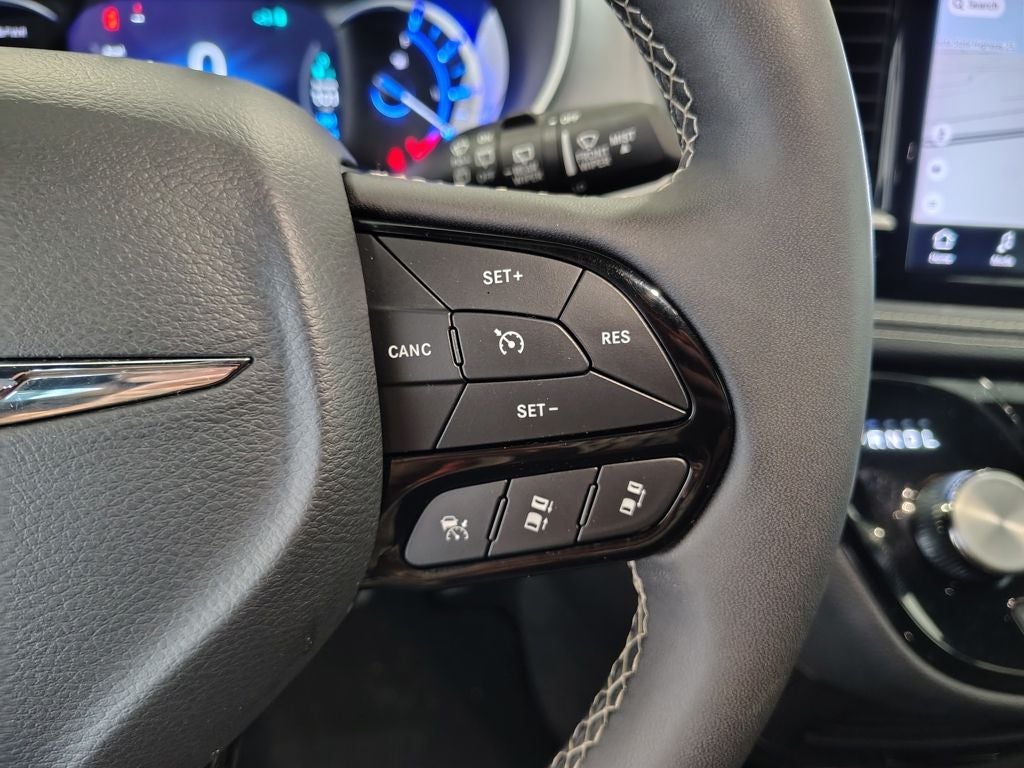 2024 Chrysler Pacifica Hybrid Select