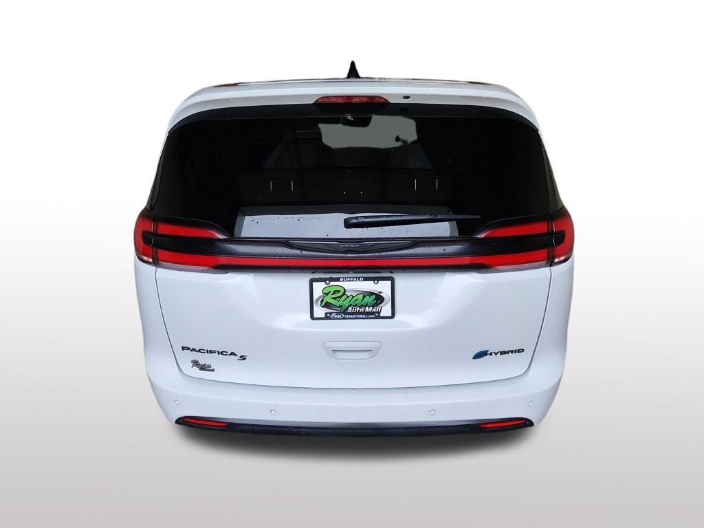 2024 Chrysler Pacifica Hybrid Select