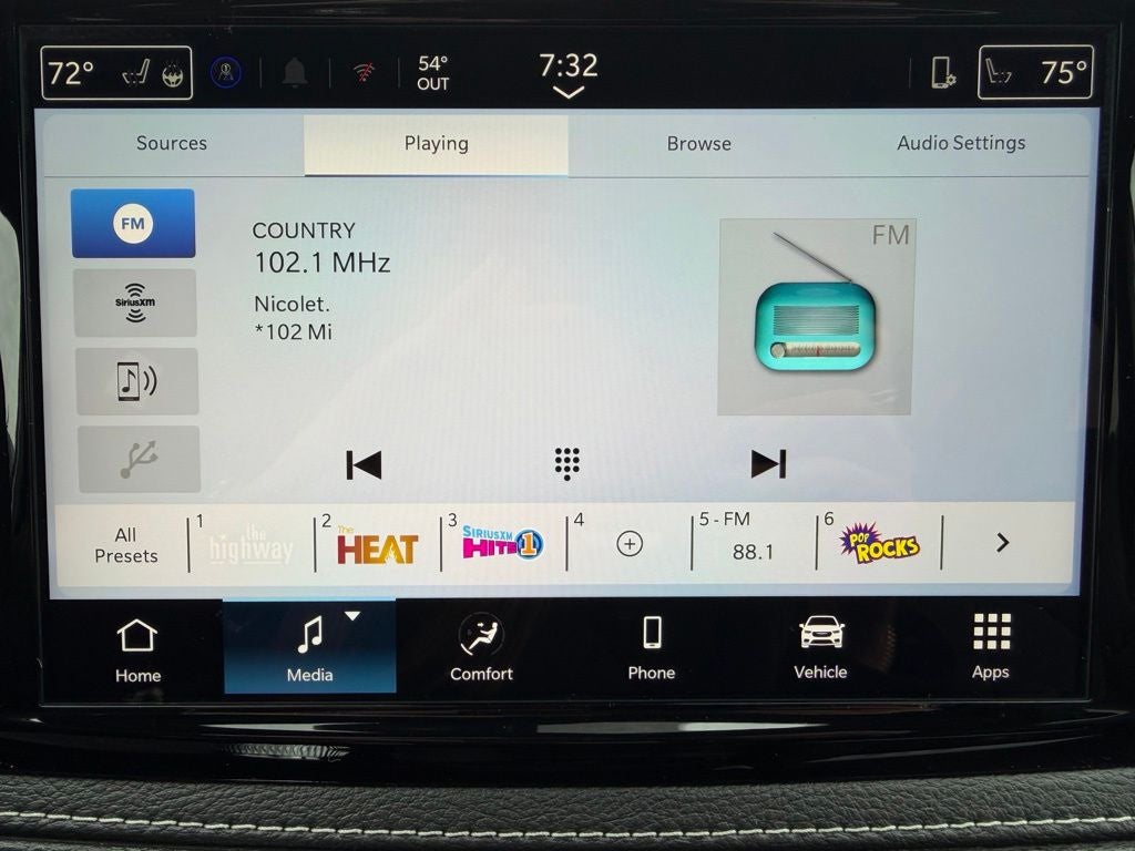 2027 Chrysler Pacifica Select