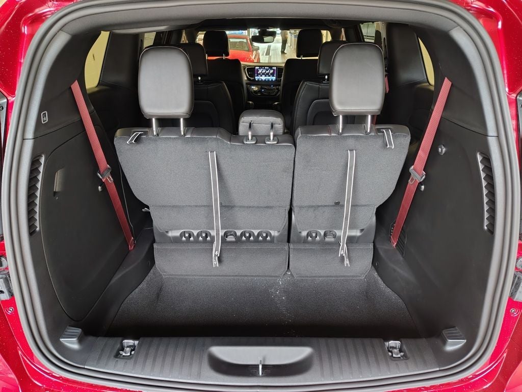 2027 Chrysler Pacifica Select America250 Edition