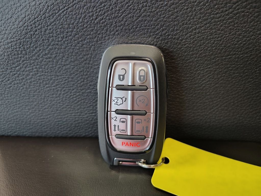 2027 Chrysler Pacifica Select America250 Edition