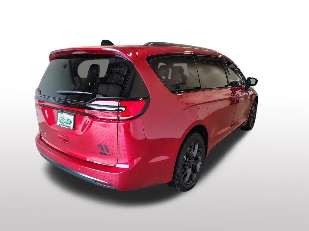 2027 Chrysler Pacifica Select America250 Edition