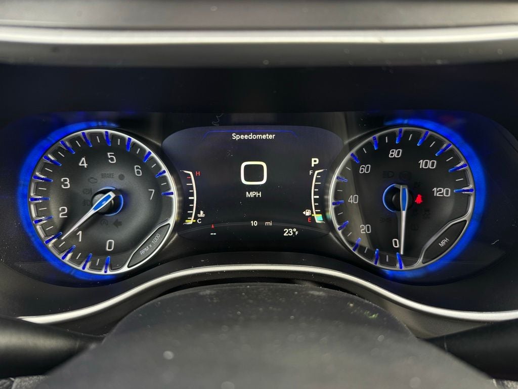 2026 Chrysler Pacifica Select