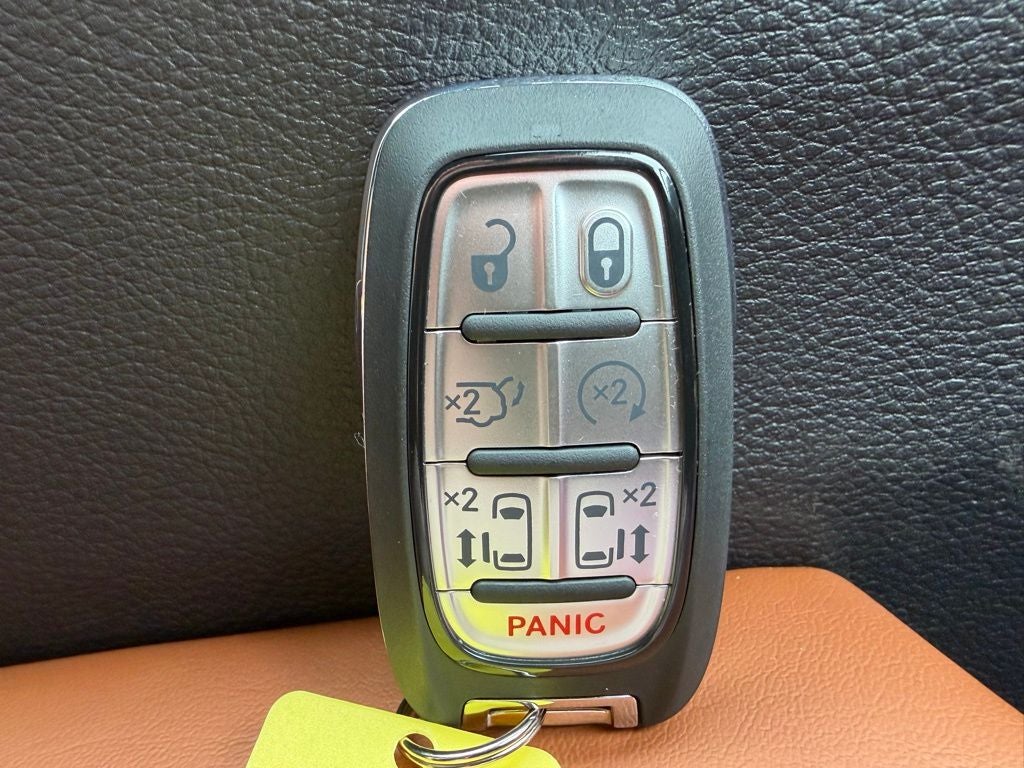 2026 Chrysler Pacifica Pinnacle