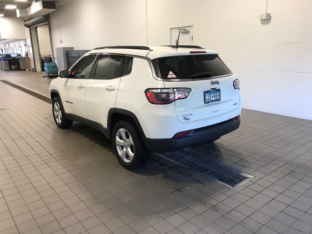 Used 2018 Jeep Compass Latitude with VIN 3C4NJDBB0JT331383 for sale in Buffalo, Minnesota