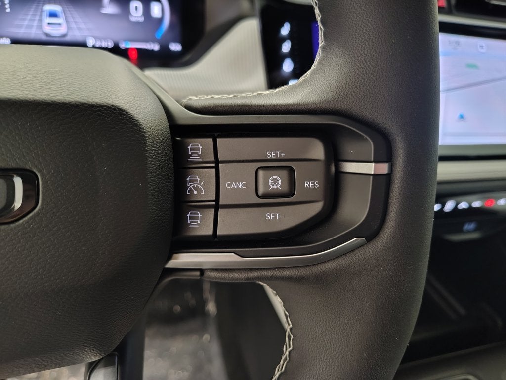2026 Jeep Cherokee Overland