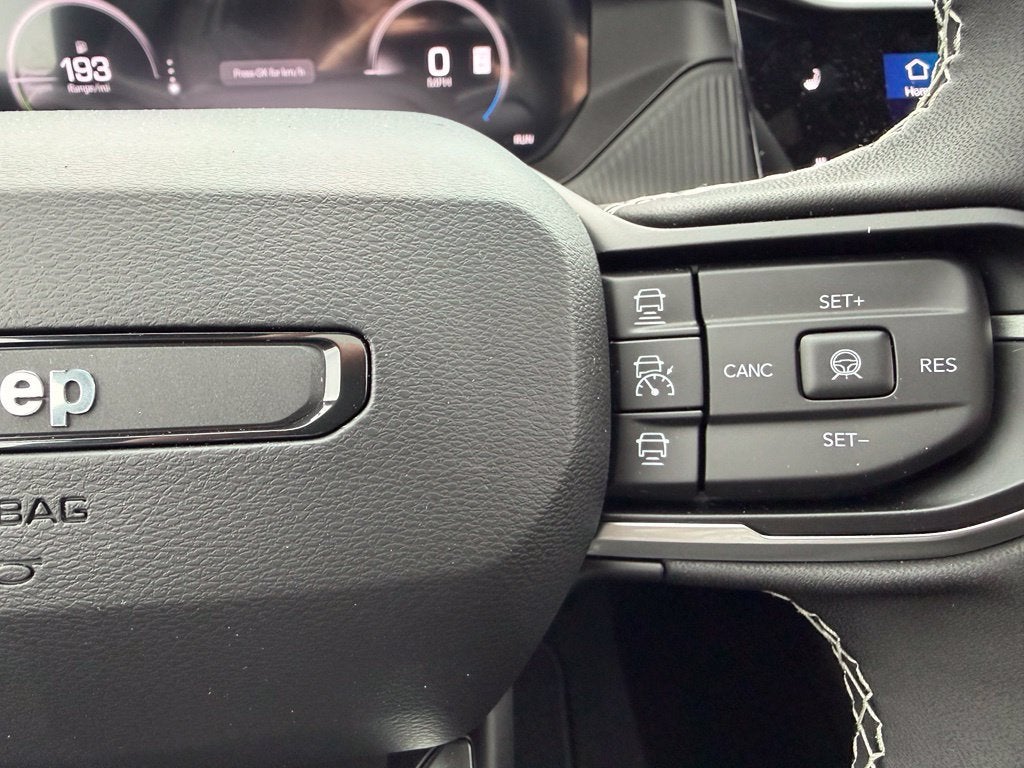 2026 Jeep Cherokee Overland