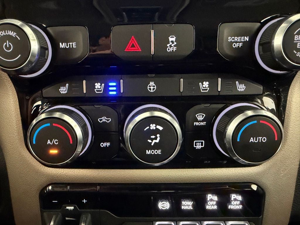 2020 RAM 3500 Laramie