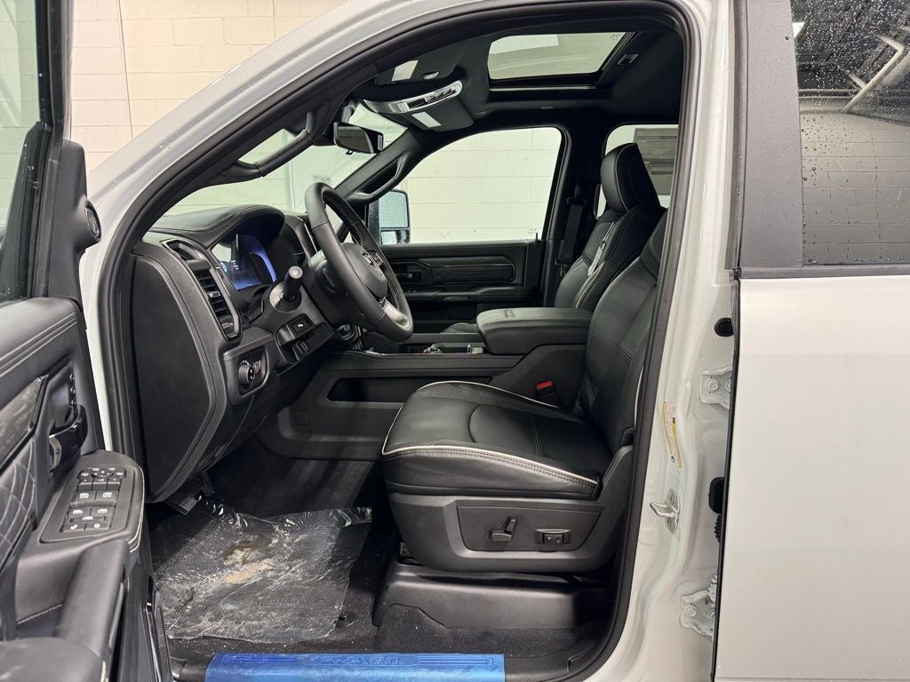 2026 RAM 3500 Limited