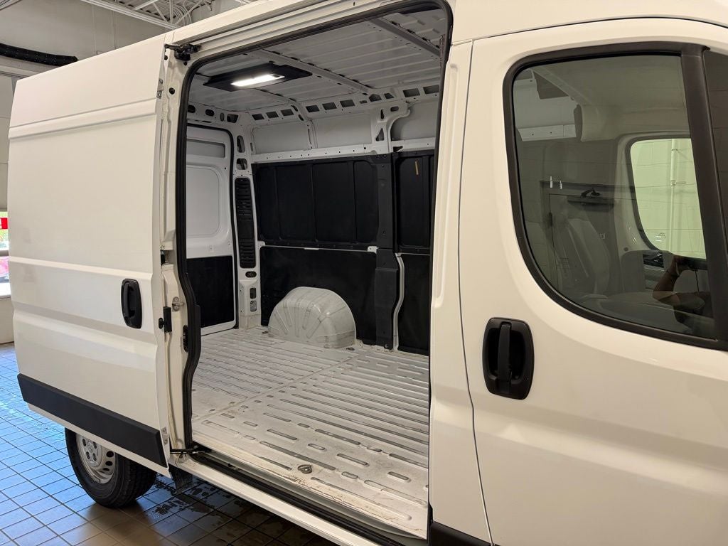 2025 RAM ProMaster 2500 High Roof