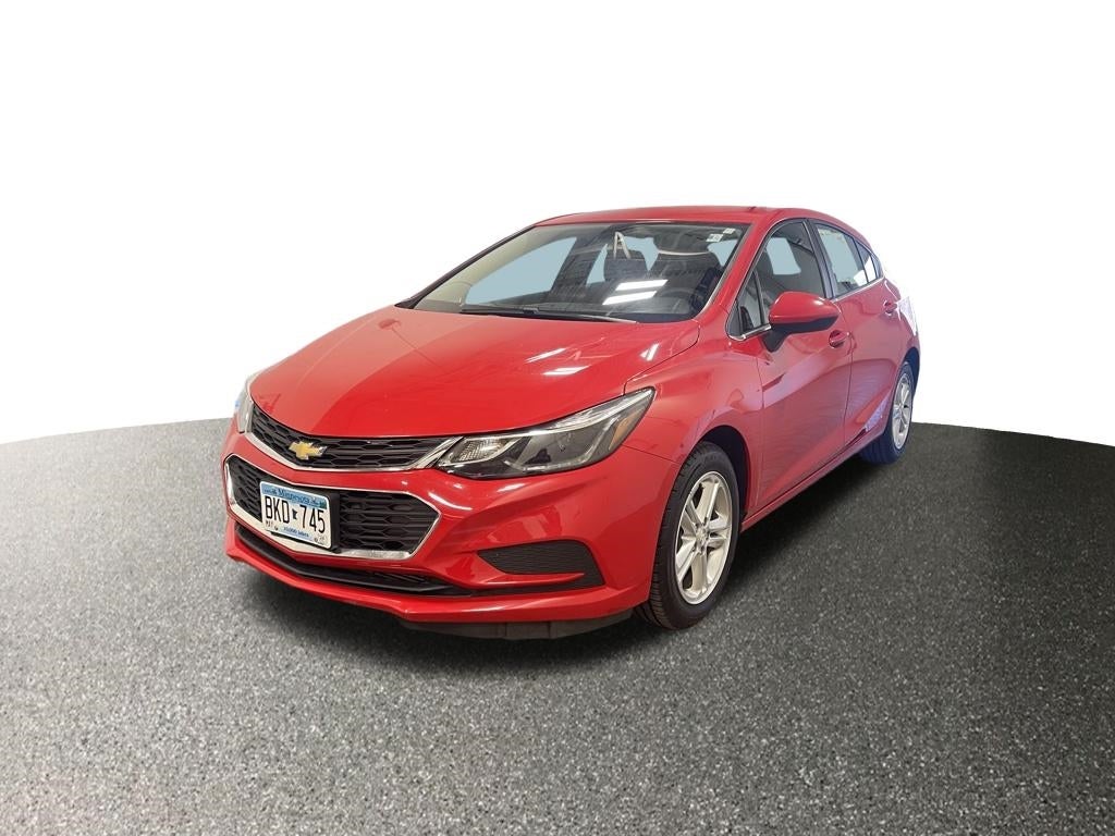 Used 2017 Chevrolet Cruze LT with VIN 3G1BE6SM6HS586195 for sale in Buffalo, Minnesota
