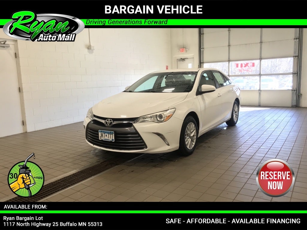 Used 2016 Toyota Camry LE with VIN 4T1BF1FK2GU211351 for sale in Buffalo, Minnesota