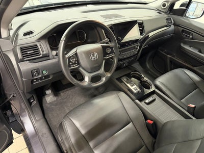 2022 Honda Pilot Touring 7 Passenger
