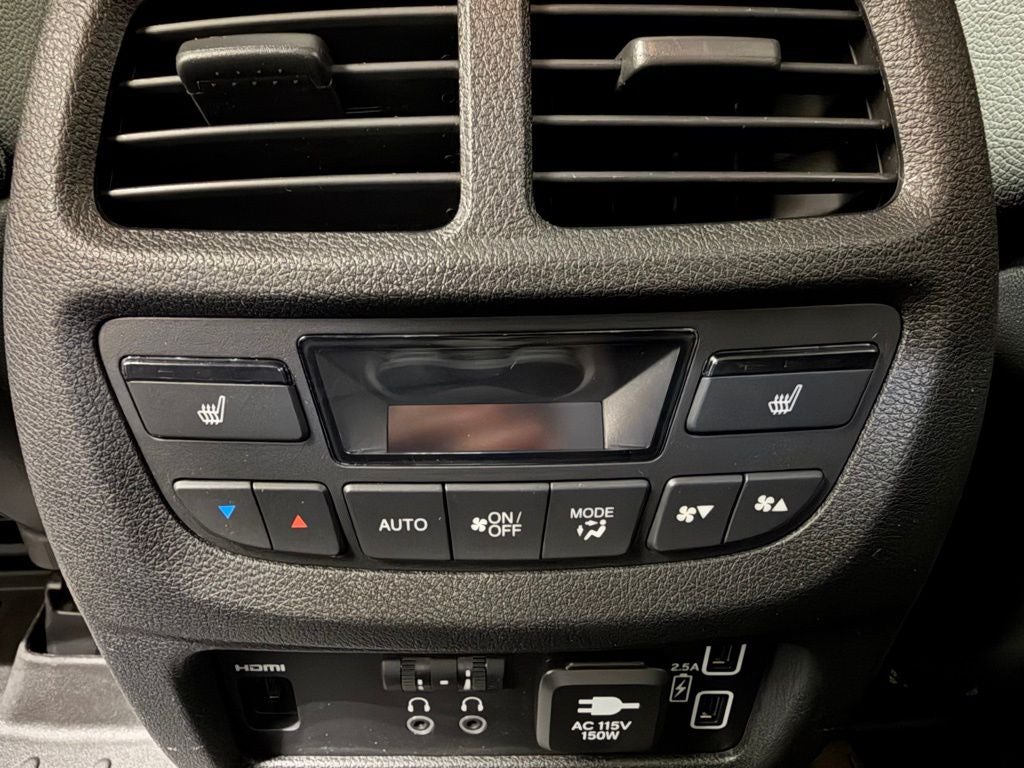 2022 Honda Pilot Touring 7 Passenger