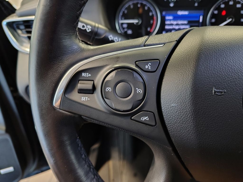 2020 Buick Enclave Essence
