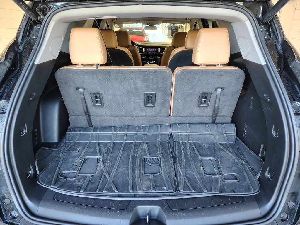 2020 Buick Enclave Essence
