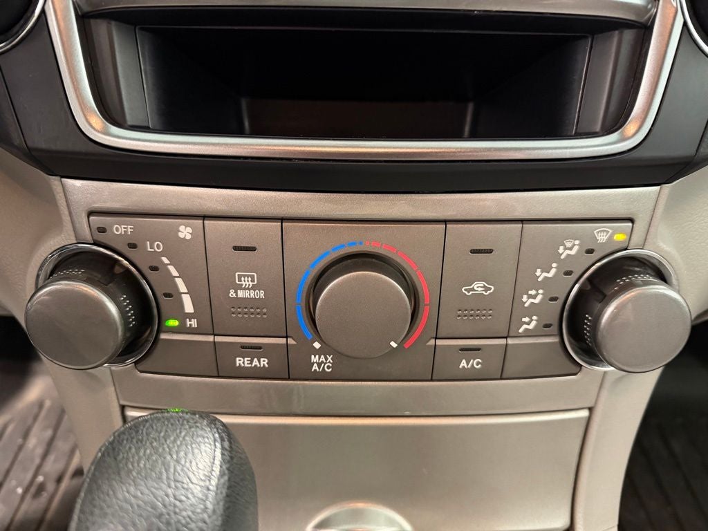 2013 Toyota Highlander Base Plus V6