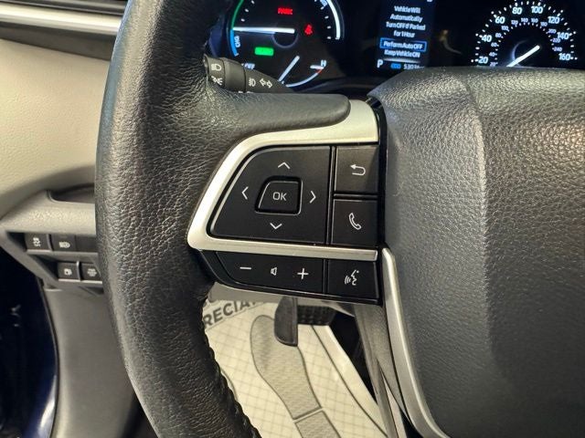 2024 Toyota Sienna XLE 8 Passenger