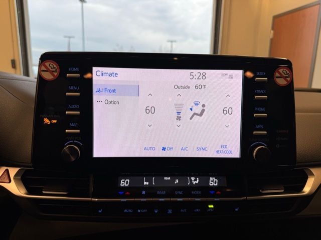 2024 Toyota Sienna XLE 8 Passenger