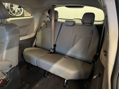 2024 Toyota Sienna XLE 8 Passenger