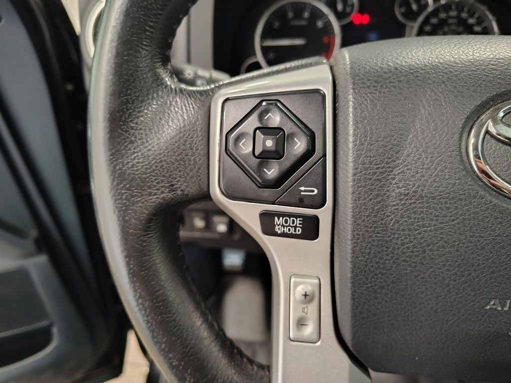 2017 Toyota Tundra Platinum 5.7L V8