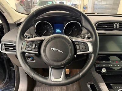 2019 Jaguar F-PACE 30t Prestige