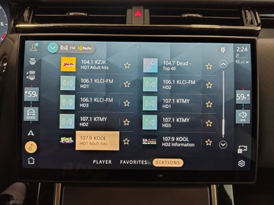 2025 Land Rover Range Rover Velar Dynamic SE