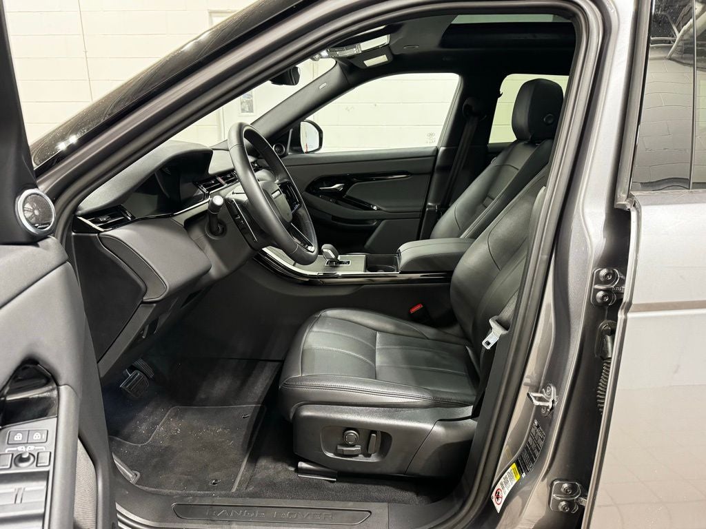 2025 Land Rover Range Rover Evoque S