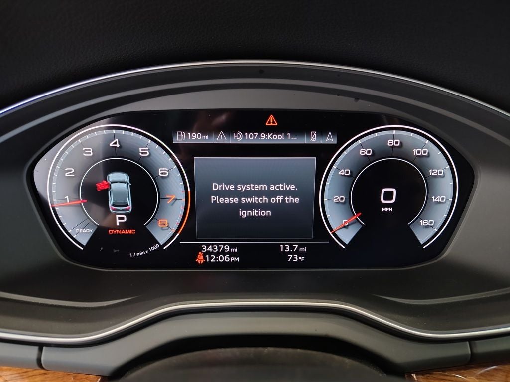 2023 Audi Q5 45 S line Premium quattro