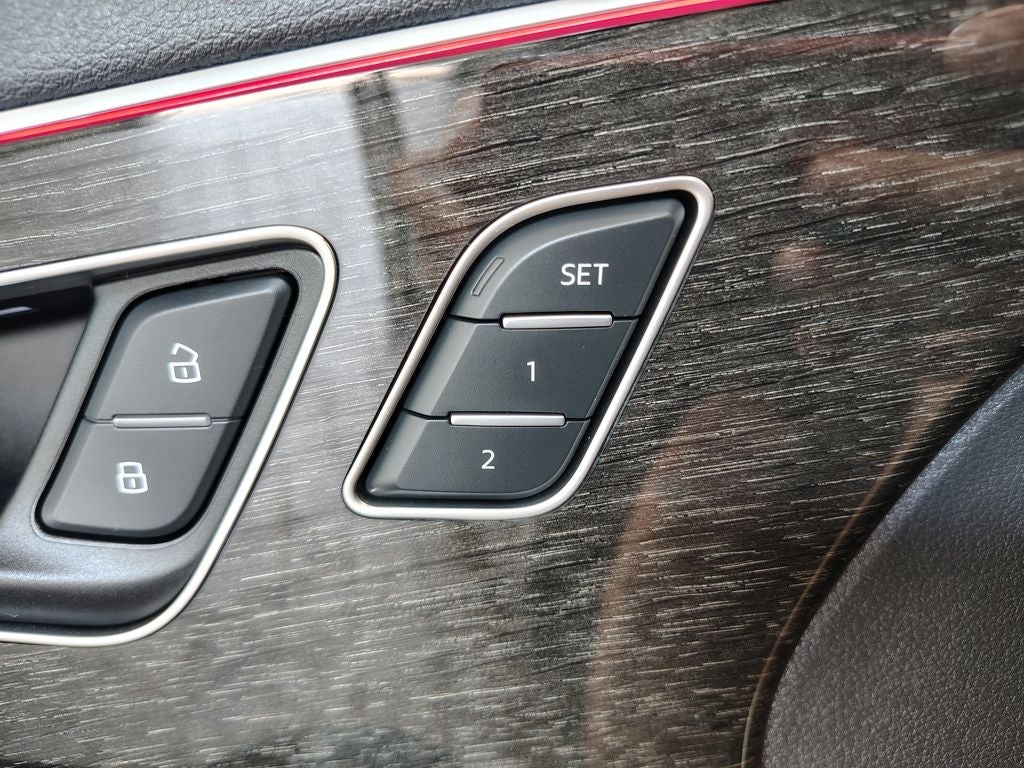 2025 Audi Q7 45 Premium Plus quattro