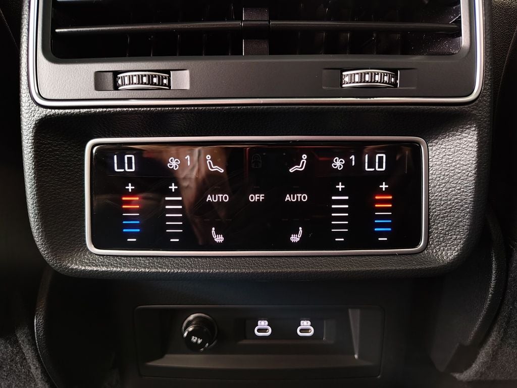 2025 Audi Q7 45 Premium Plus quattro